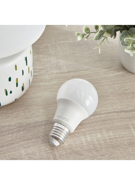 LED Day Light Bulb 6 x 10.5 x 6 cm